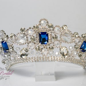 FAST SHIPPING!!! Beautiful Silver Girl Sparkling Tiara, Gorgeous square blue crystal Crown, Stunning Sparkle Girl Tiara, Communion Princess