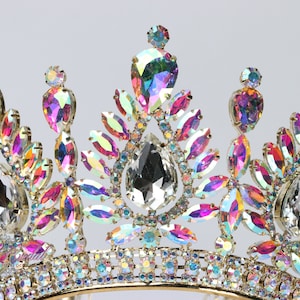 FAST SHIPPING!! Gold Aurora Borealis Sparkling Tiara, Gorgeous Gold Crown, Stunning Sparkle Tiara, Bridal Tiara, Wedding Crown. Quinceañera