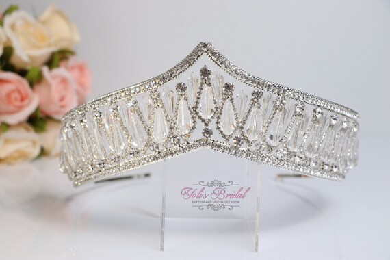 FAST SHIPPING! Beautiful Sparkling Silver Tiara, Wedding  display picture 1