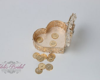 Set Arras Per Matrimonio 2 Cuori Oro | Scatola Con Cerniera E Chiusura Magnetica, 13 Monete Incluse, Decorata Con Strass | Misure 5,1x5,7x2,5 Cm - 3