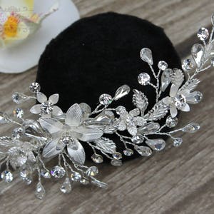 FAST SHIPPING Silver Bridal Hair Comb, Silver Wedding Hair Comb, Crystal Hair Comb, Swarovski Hair Comb, Headpiece, Crystal Headpiece image 3
