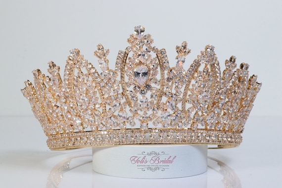 FAST SHIPPING!!! Round Zirconia Gold Tiara, Quinceañera  display picture 1