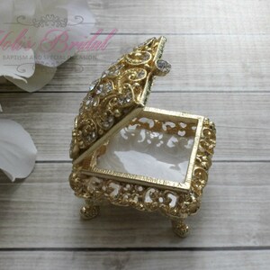 Beautiful Swarovski Crystal Ring Box image 3