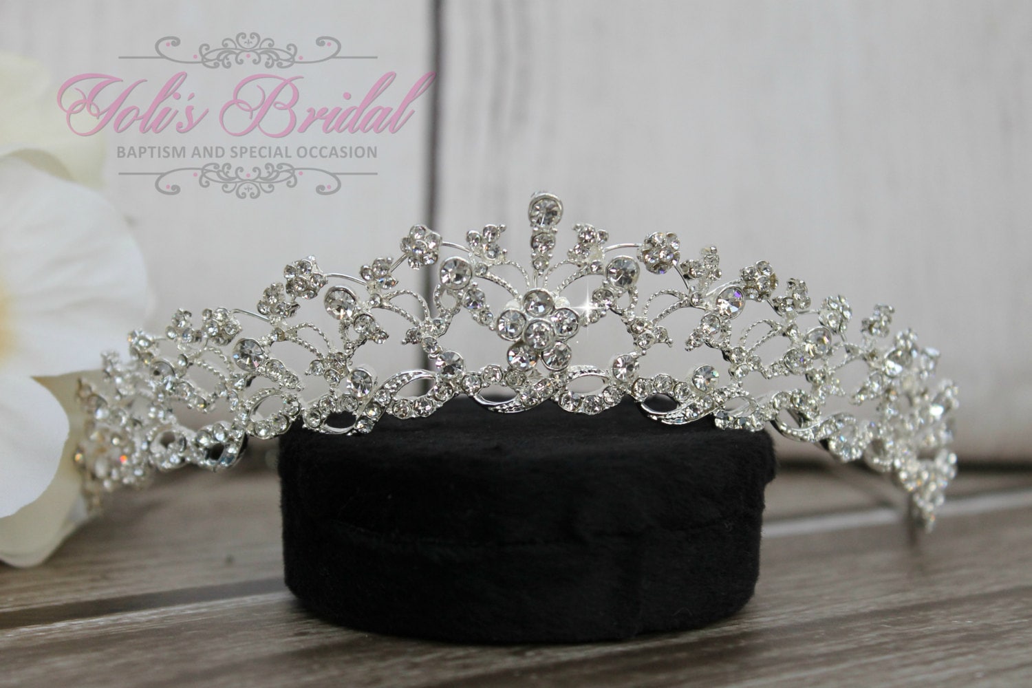 Silver Swarovski Tiara, QuinceaneraTiara, CrystalTiara,Wedding Tiara, Wedding Headpiece, Bridal Tiara, Crystal Headpiece, Bridal Headpiece