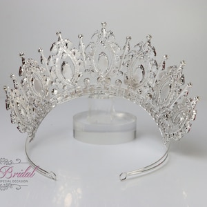 Silver Crown Tiara With Red Stones main image 1