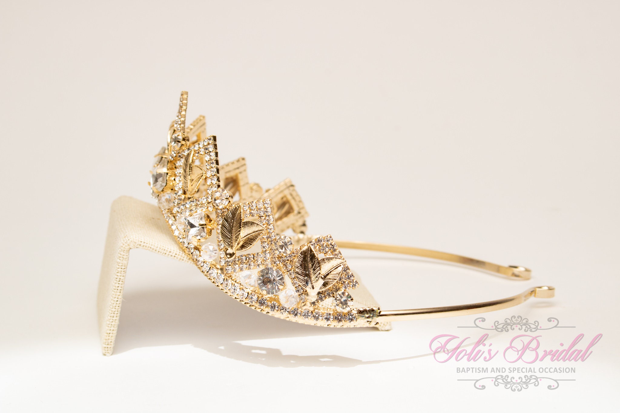 Unique Wedding Ideas for 2025-2026 Brides, image size:2048x1365