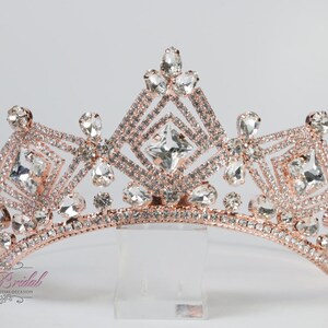 FAST Shipping! Beautiful Rose Gold Tiara, XV Tiara, Crystal Crown, Sweet 16, Quinceañera, Rose Gold Tiara, Communion, Bride Rose Gold Tiara