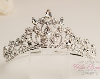 FAST SHIPPING! Silver Sparkling Tiara, Crystal Tiara, Wedding Tiara, Crown, Princess Tiara, Quinceañera, Sweet 16 Tiara, Bridal Tiara