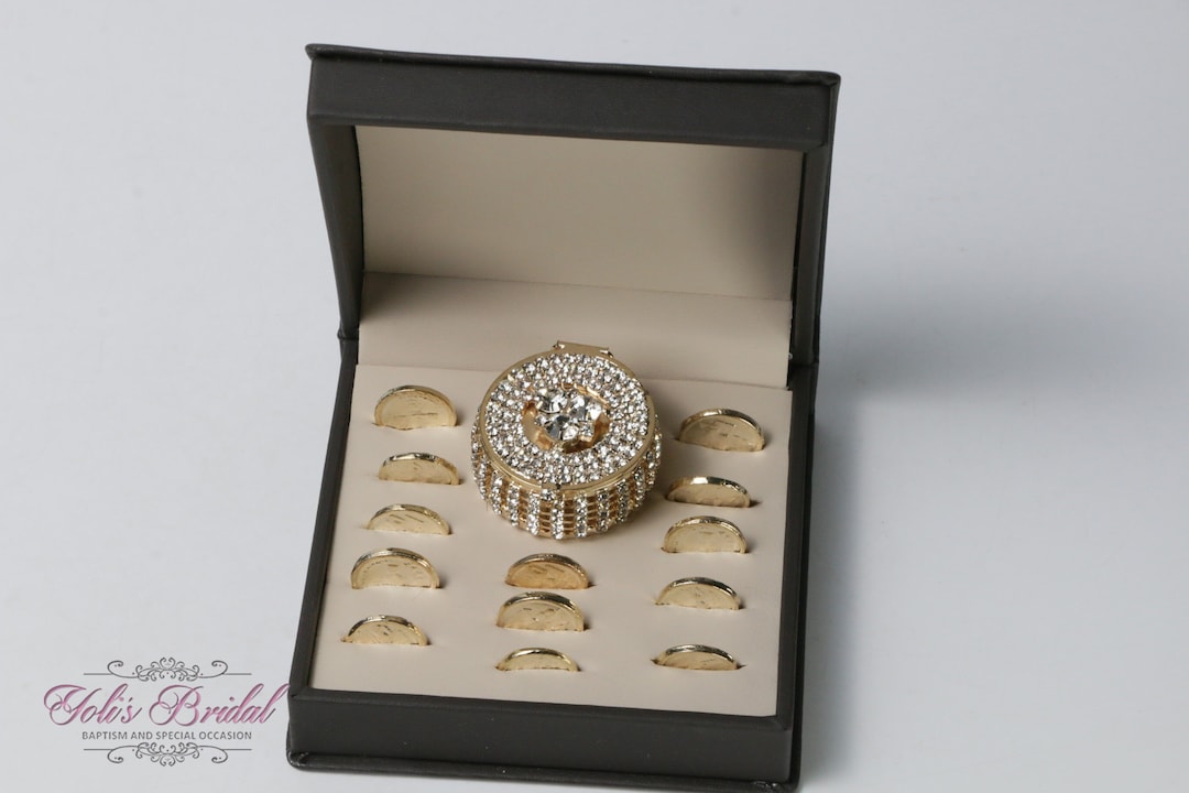 FAST SHIPPING! Gold Wedding Arras Set in a Beautiful Box, Gorgeous Gold ...