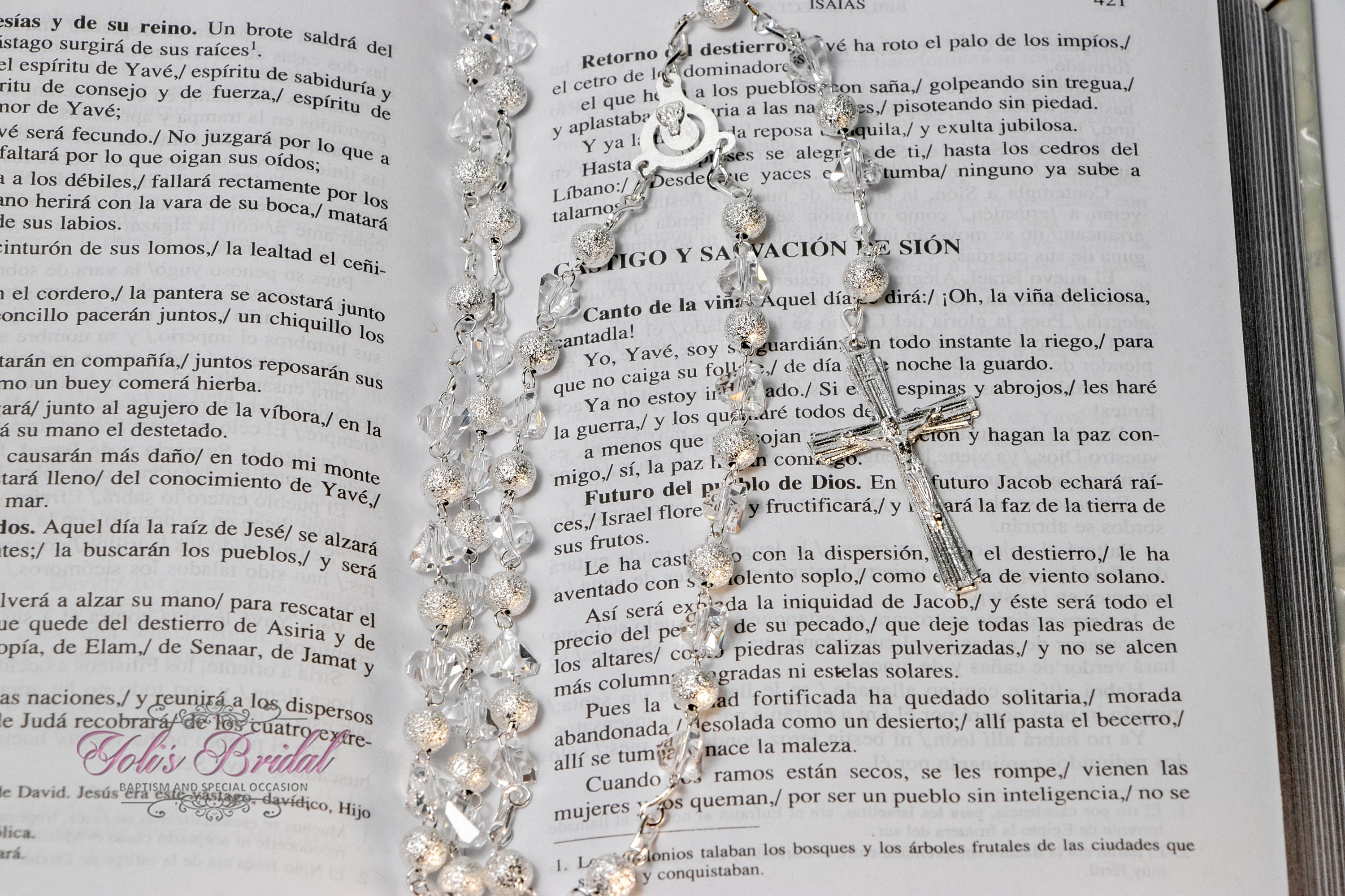 Spanish or English, Beautiful Bible With Rosary, Imitation Mother of Pearl  Wedding Bible, Wedding Gift, Anniversary Gift, English Bible - Etsy