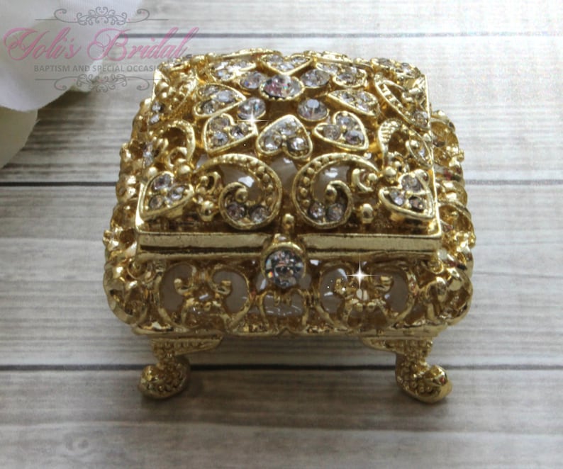 Beautiful Swarovski Crystal Ring Box image 1