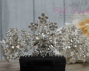 FAST Shipping!!!  Silver Swarovski Tiara,  CristalTiara , Wedding Tiara ,Crown , Princess Tiara, Quinceañera, Cristal Headpiece