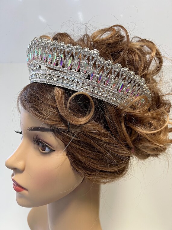 FAST SHIPPING!!! Silver Sparkling Tiara With Aurora Borealis  display picture 3