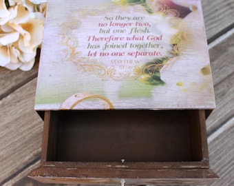 FAST Shipping!! Beautiful Wedding Wooden Box, English Wedding Lasso Box, Wedding Jewelry Box, Keepsake Wedding Box, Wedding Wood Box