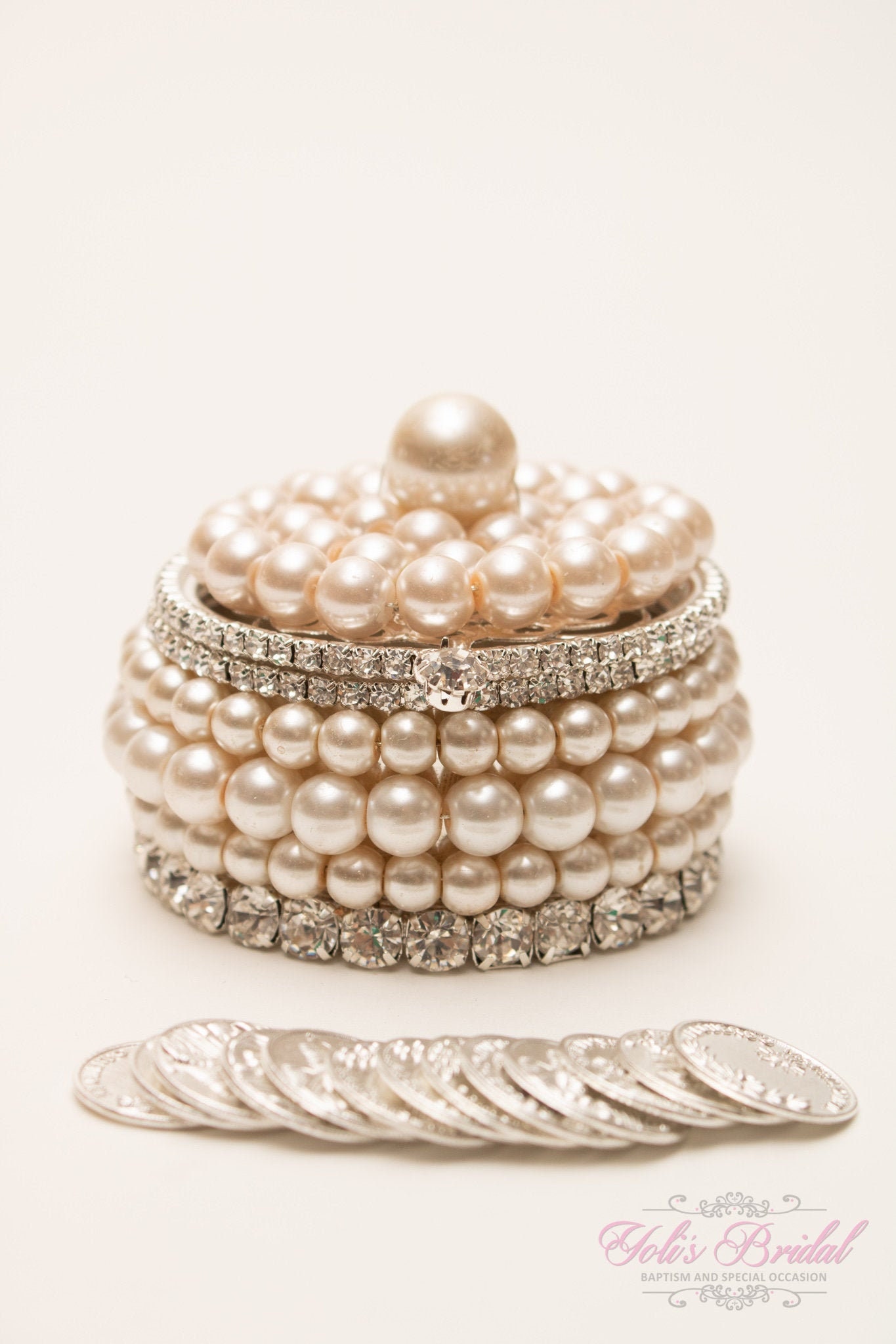 NEW!! Silver or Gold  Wedding Arras with Pearls, Wedding Ring Box, Unity Coins, Treasurer Chest Wedding Arras, Wedding Arras, Wedding Gift