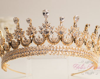 FAST SHIPPING!!! Zirconia Gold Tiara, Quinceañera Tiara, Crystal Tiara, Wedding Tiara, Crown Wedding Headpiece, Gold Tiara, Headpiece.