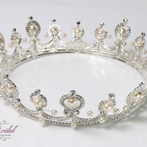 FAST SHIPPING! Silver Sparkling Tiara, Crystal Tiara, Wedding Tiara, Crown, Princess Tiara, Quinceañera, Sweet 16 Tiara, Bridal Tiara