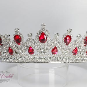 FAST SHIPPING! Silver Sparkling Tiara with Red Crystals, Wedding, Crown, Princess Tiara, Quinceañera, Sweet 16, Bridal Tiara