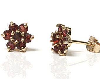 Solid 9ct Gold Garnet cluster stud earrings with FREE Gift Box