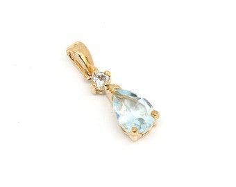 9ct Gold Blue Topaz Teardrop Necklace Pendant no chain