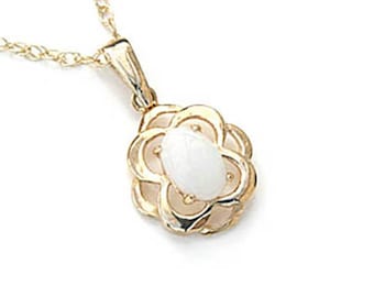 Solid 9ct Gold Opal Celtic Pendant necklace and Chain with FREE gift box