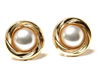 Solid 9ct Gold Pearl 10mm Stud earrings with FREE Gift Box