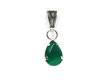 Collier pendentif en forme de goutte d'agate verte en or blanc 9 carats avec boîte-cadeau GRATUITE