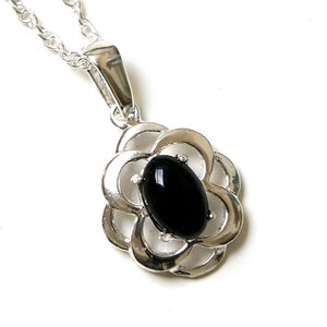 Solid Sterling Silver Sapphire Celtic pendant necklace and 18 inch chain with FREE Gift Box