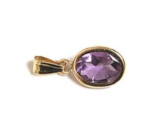 9ct Gold Amethyst Oval Necklace Pendant (no chain) with FREE Gift Box