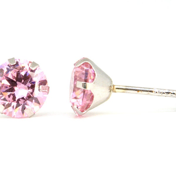 9ct White Gold Pink CZ Studs 5mm round earrings