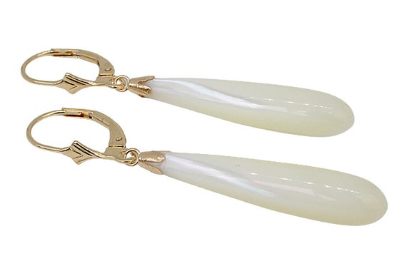 9ct Gold Mother of Pearl Lever Back Drop Earrings With FREE Gift