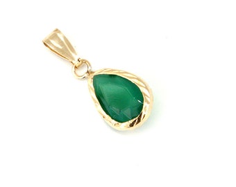 9ct Gold Green Agate necklace Pendant no chain