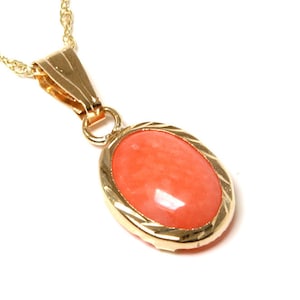 9ct Gold Oval Coral Pendant Necklace and Chain Gift Boxed Made in UK