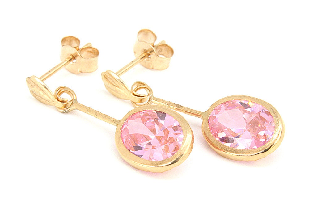 9ct gold Pink cubic zirconia earrings 9ct gold Pink cubic zirconia earrings