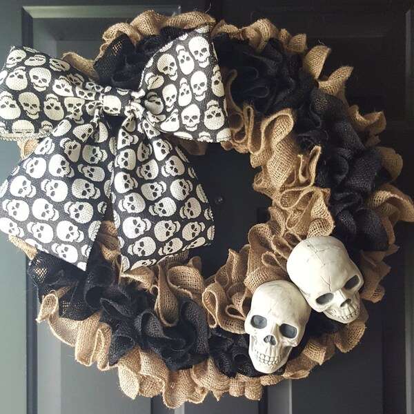 Halloween Wreath, Skull Wreath, Halloween Burlap Wreath, Fall Burlap Wreath, Fall Wreath, Halloween Wreath with Skull, Skull Ribbon
