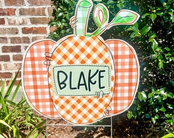 Custom Name Pumpkin Yard Sign, Personalized Halloween Decoration, Spooky Outdoor Decor, Halloween Party Sign, Pumpkin Decor