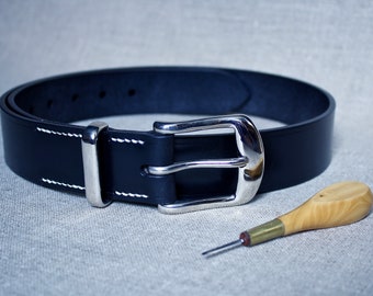 Ledergürtel "Megingjörd" - Schwarze englische Krempe