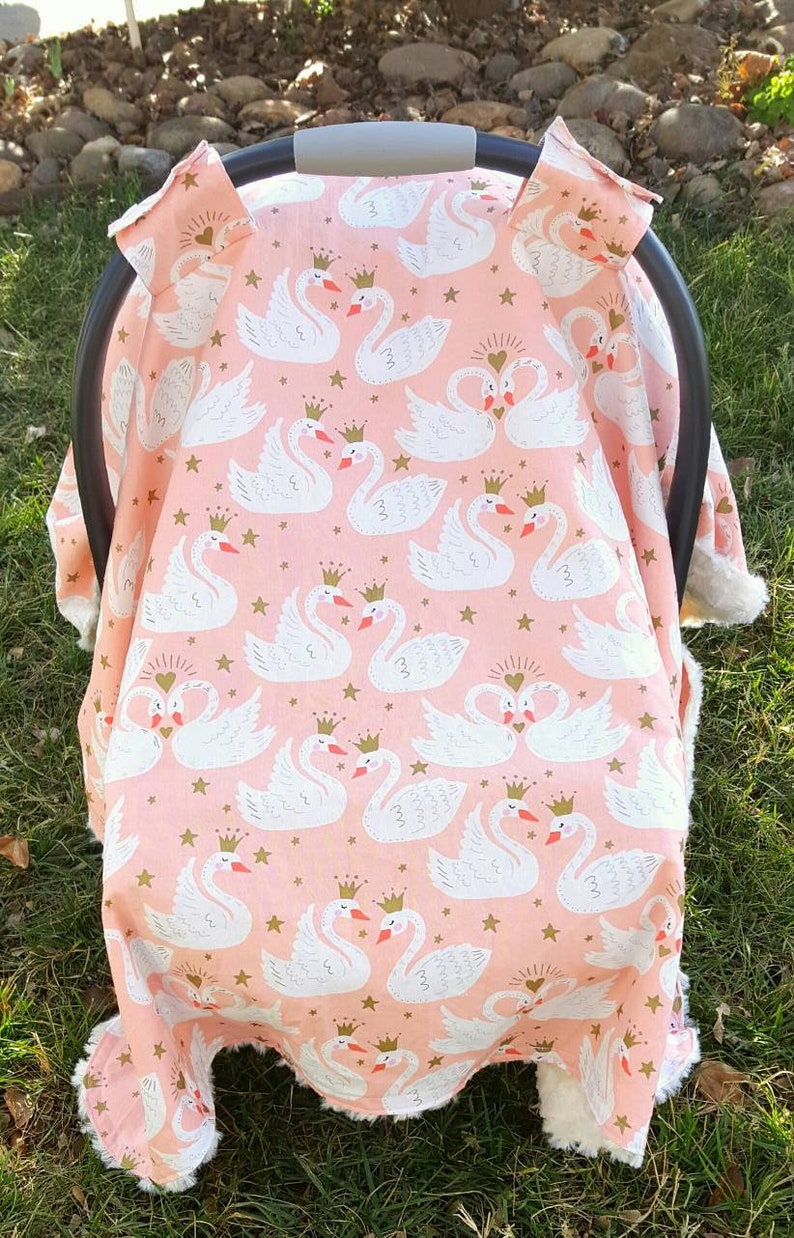 Pineapples Retro Charm Quilting Cotton Hedgehogs You Choose the Cut Phones Hearts /& Swans Quilting Fabric