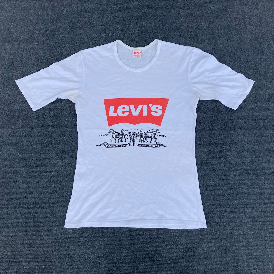 LEVIS ビンテージTshirt USA製 Vintage Levis Trade Mark Logo 70s 80s T Shirt - Etsy