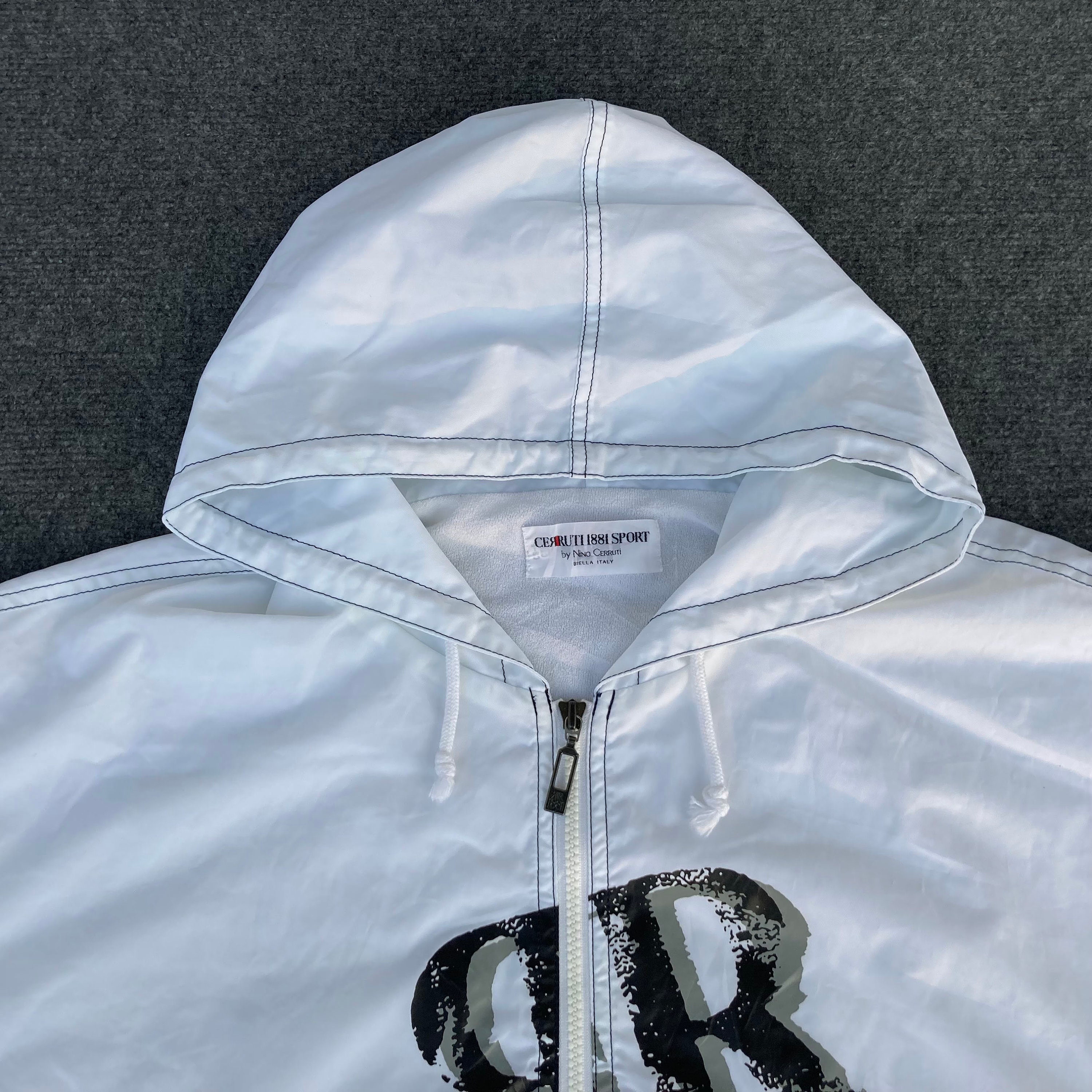 Vintage Cerruti 1881 Sport by Nina Cerruti Streetwear Windbreaker