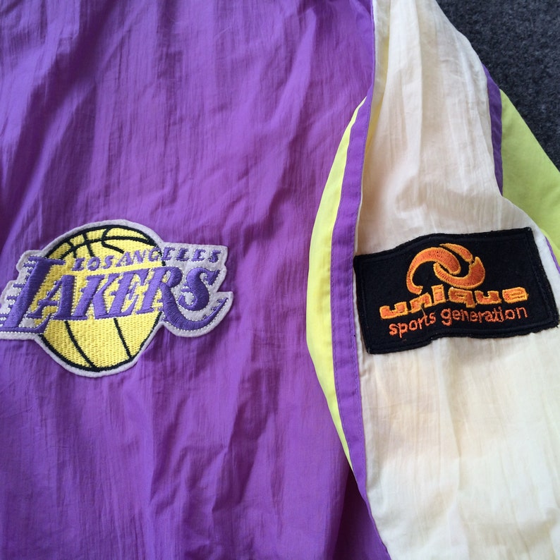 Lakers Jacke Vintage Vintage 90s Nike Lakers Jacke Gelb Nba Lakers Jacket Jacke Lakers Wahlen Sie Ihre Cookie Einstellungen Wir Verwenden Cookies Und Ahnliche Tools Um Ihr Einkaufserlebnis