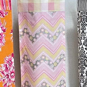 Cotton Wine Bottle Bag w/handle, Floral Gift Bag, Handmade Wine or Candy Bag, Reusable Bottle Carrier Bag, Lined Bag