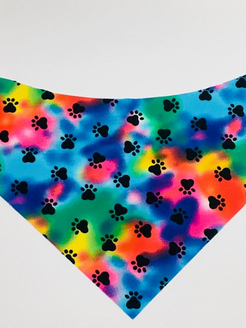 XXS-XS Groovy Paws Bandana Bib