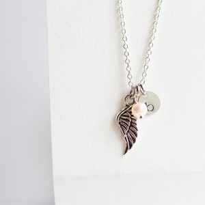 Angel Wing Necklace Custom Jewelry, Infant Loss Gift, Miscarriage Necklace, Pregnancy Loss, Condolences, Watching Over You, Angel Baby Bild 6