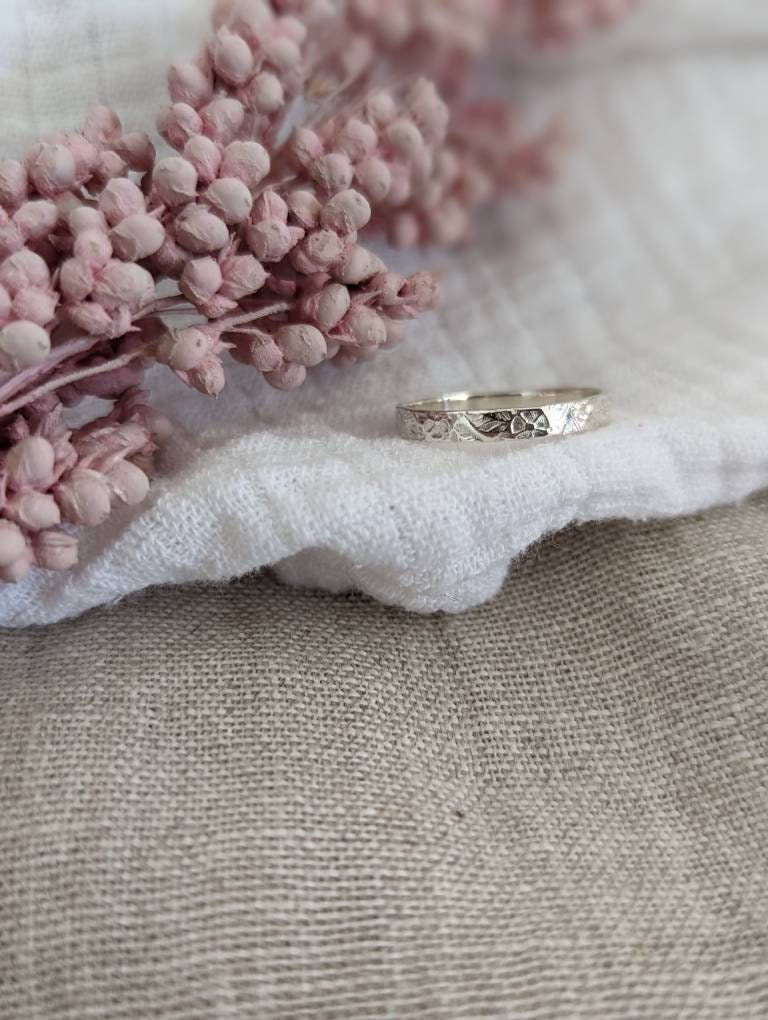 Silver Flower Ring, Botanical Ring, Silver Secret Message Ring, Personalised Silver Ring, Hand Stamped Silver Ring, Silver Wedding Band