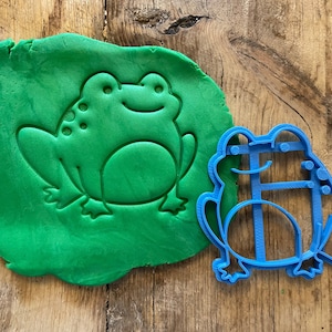 Cute frog cookie cutter, gift ideas, Spring, nature, baking accessories, cake decorating