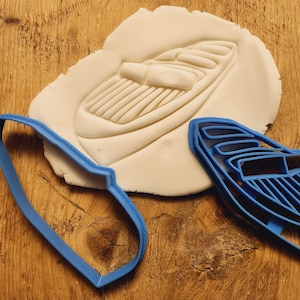 Vintage speed boat cookie biscuit cutter waterways river boat sea alternative present liveaboard
