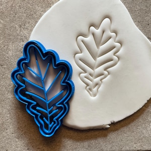 Oak leaf cookie cutter, biscuit autumn, nature, fall, plant, decorating, baking, fondant, icing, cake