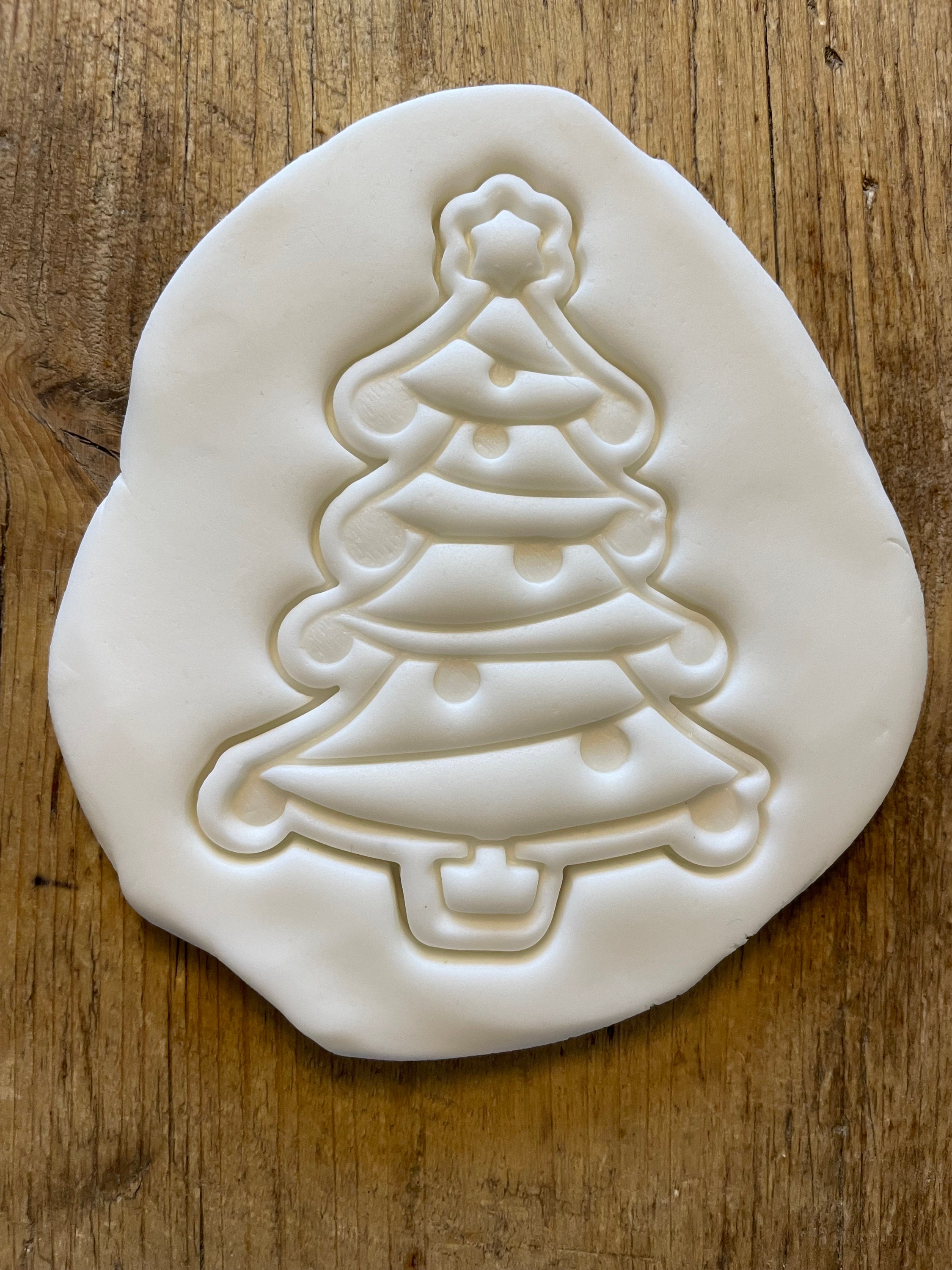 Kerstboom met kerstballen koekje/koekje, winter, natuur, accessoires,  decoreren, bakken, fondant, glazuur, cake - Etsy België, image size:2250x3000