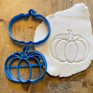 Pumpkin cookie/ biscuit cutter, decorating ideas, autumn, spice, cute, gift, halloween decorations, accessories, costume